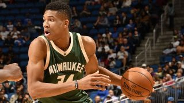 Move of the Night - Giannis Antetokounmpo
