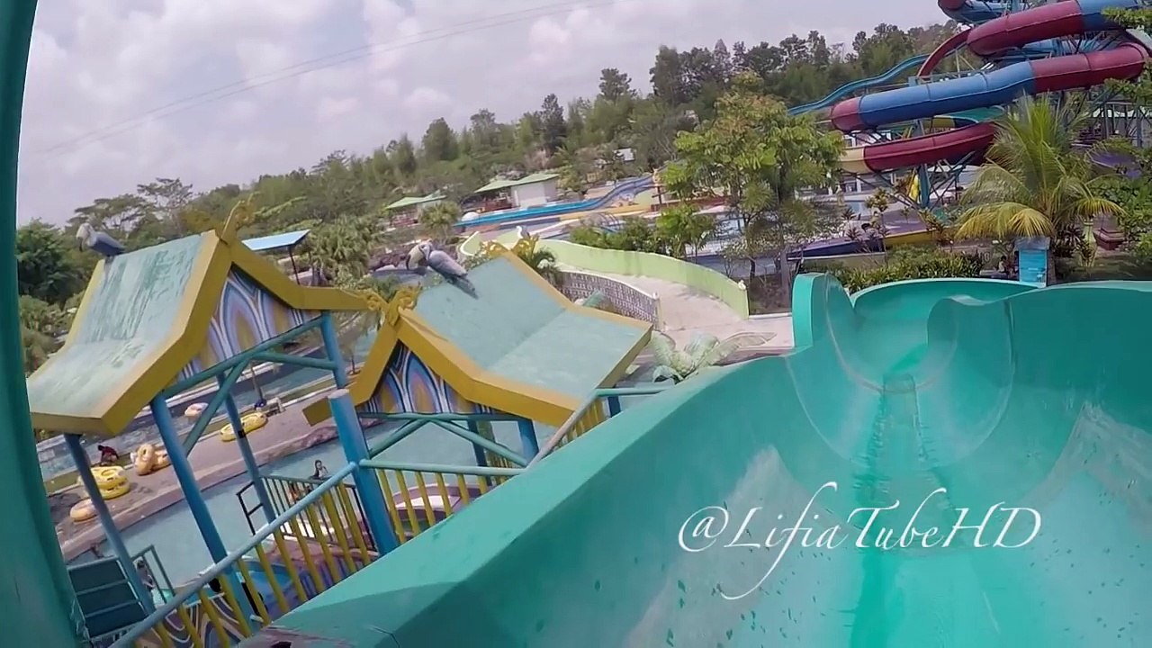 Happy Weekend Kids Swimming pool ❤ Water Slide Water Park on Holiday - Kids Activities