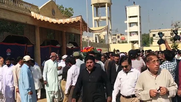 CM Sindh SYED MURAD ALI SHAH attended the funeral prayer of Shaheed DSP Fayyaz Ali... (28-Nov-2016)