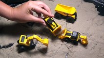Counting 4 CAT Mini Machines Construction Trucks, Camion de volteo, and Learning Videos for Kids