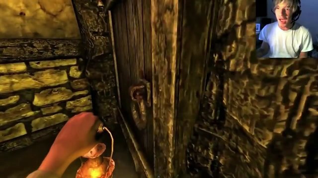 AMNESIA SCARY REACTIONS (and funny) moments w PewDiePie EP1