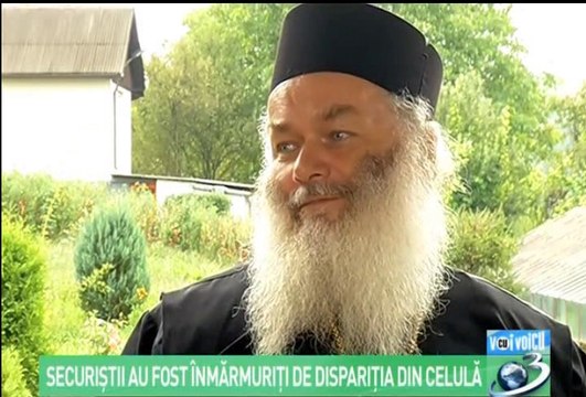 PARINTELE GHELASIE de la Scarisoara despre MINUNILE PARINTELUI ARSENIE BOCA: Pentru mine Parintele nu a murit!