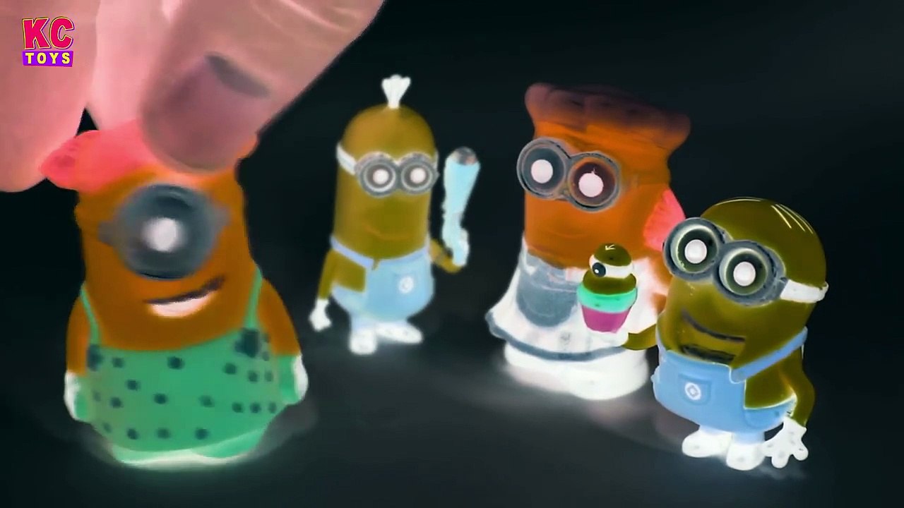Halloween Finger Family Song Part 1 with Minions - KC Toys