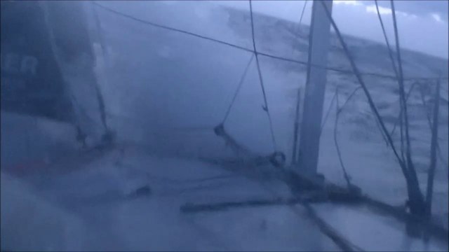 J23 : Ambiance aux 40èmes rugissants pour Yann Eliès / Vendée Globe