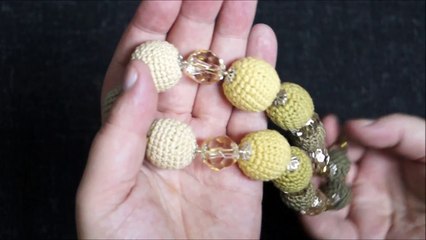 Вязаные бусы "Песочные часы"