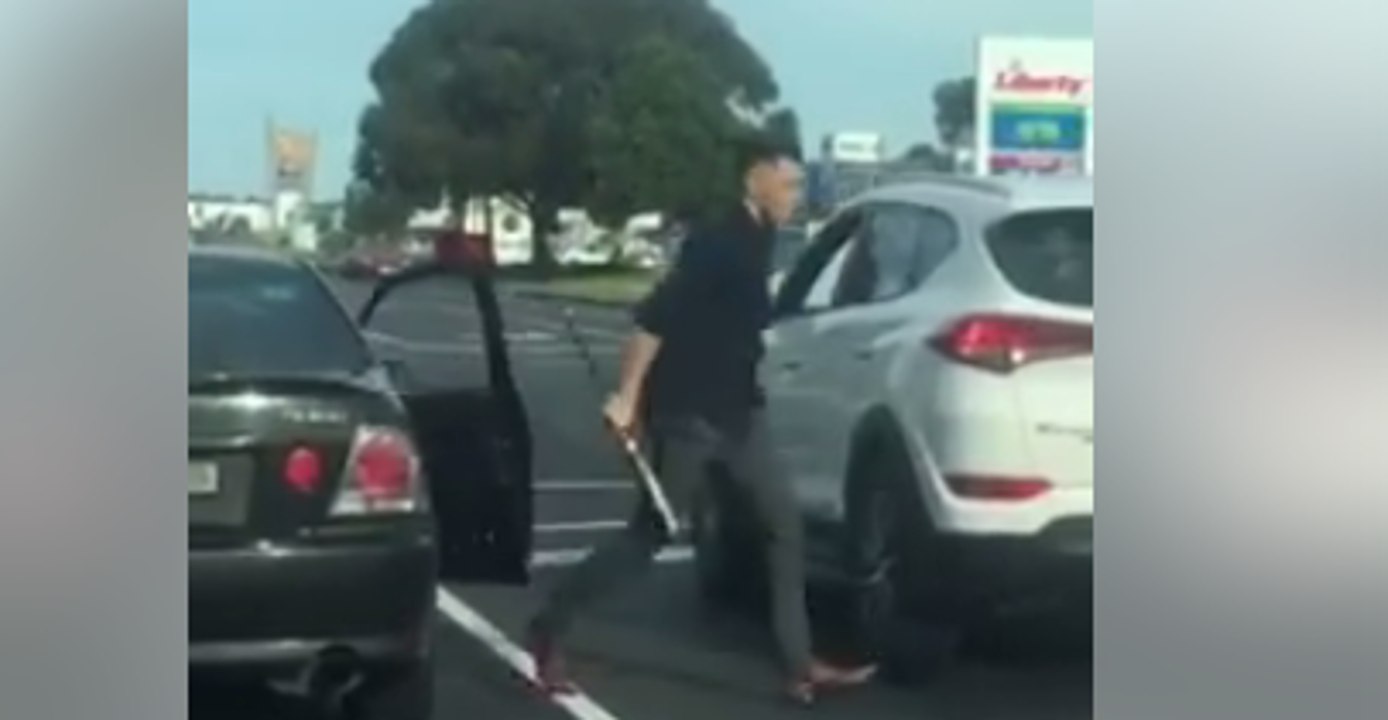 Man Threatens Driver With Bat in Melbourne Road Rage Incident