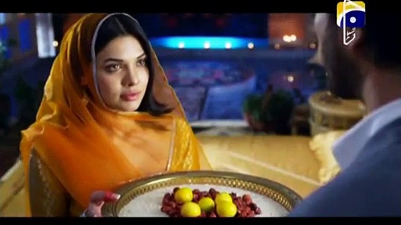 Very Funny Clip of Mona liza and Imran abbas in anjuman