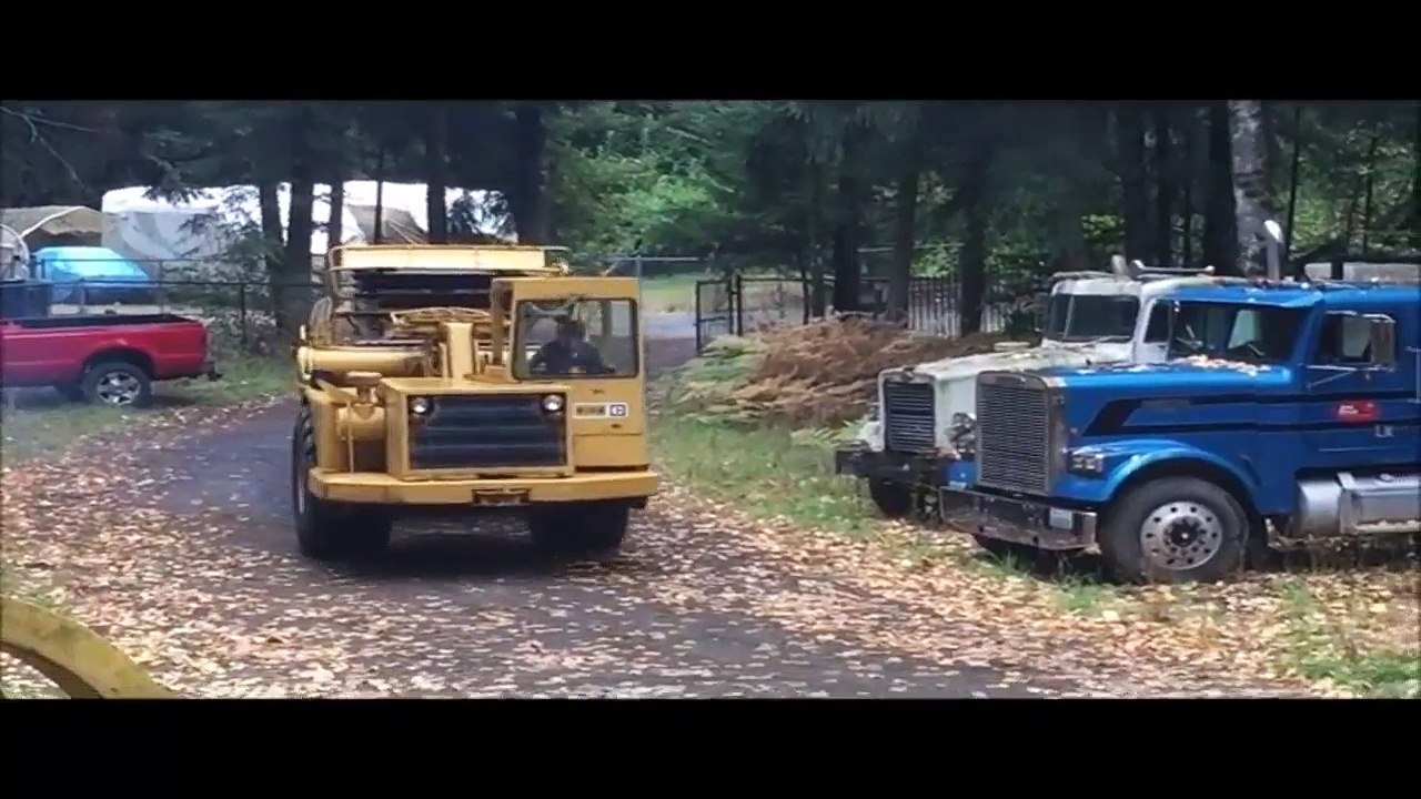 CAT 613B Elevating Scraper