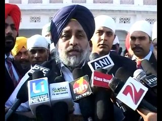 ਸੁਖਬੀਰ ਬਾਦਲ ਦੀ ਕੈਪਟਨ ਅਮਰਿੰਦਰ ਸਿੰਘ ਨਾਲ ਕਲੋਲ