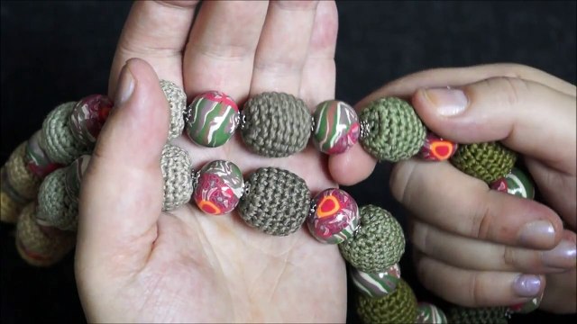 Вязаные бусы Крестьяночка