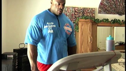 a day in the life of ronnie coleman 200lb dumbbell press