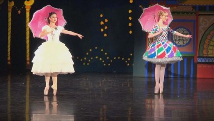 Danimarka kraliçesinden Fındıkkıran'a renkli dokunuş