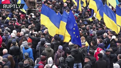 Саакашвили возглавил акцию протеста в центре Киева