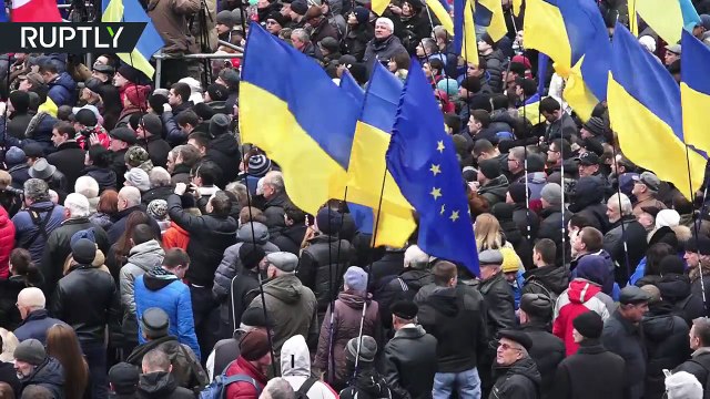 Саакашвили возглавил акцию протеста в центре Киева