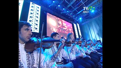 Ilie, Giulia şi Paula Medrea - Sară bună, mândro bună - live