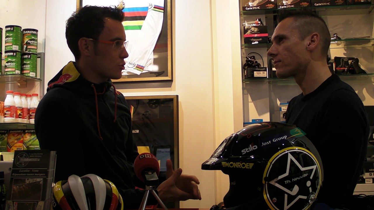 Thierry Neuville interroge Philippe Gilbert sur sa passion du cyclisme