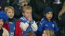 Quand un but de Riyad Mahrez fait exulter des jeunes fans de Leicester!