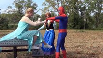 Whose Super Heroes kiss will wake up Elsa? SuperHeroes for kids have fun. By Emi TV Lyrics