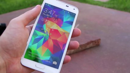 Burning a New Samsung Galaxy S5 - Will it Survive