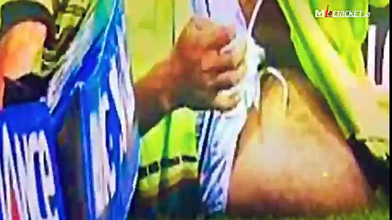 top funny and romantic moments in cricket history,SPORTSWORLD