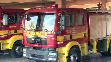 Reconstruyen estaciones de bomberos