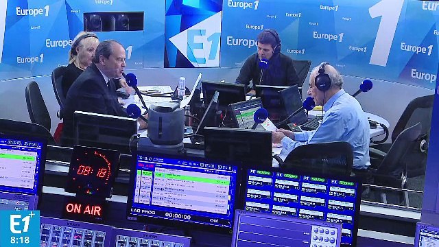 Déjeuner Valls-Hollande, primaire de la gauche, candidature de Manuel Valls, décision attendue de François Hollande et victoire de Fillon à la primaire de la droite : Jean-Christophe Cambadélis répond aux questions de Jean-Pierre Elkabbach