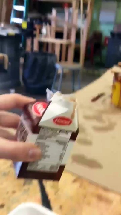 Du lait pourri servi aux étudiants d'un lycée aux Etats Unis