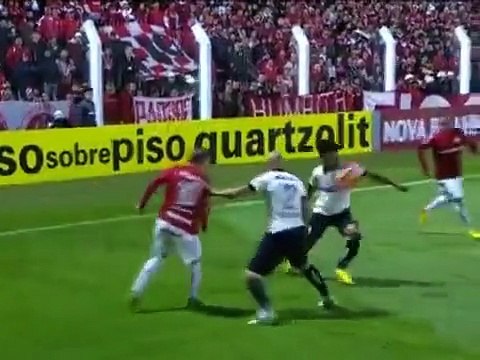 Brezilya Liginde Akıl Dolu Mükemmel Frikik Golü