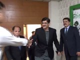 CM Sindh SYED MURAD ALI SHAH visits Secretariat Sindh Employees smart card centre... (29-Nov-2016)