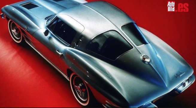 VÍDEO: 5 cosas que echamos de menos de los coches antiguos