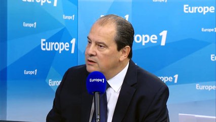 Primaire de la gauche : "Personne ne me fera reculer là-dessus", assure Cambadélis