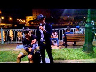 Lệ Rơi Khóc Thảm Quá - Hot Boy Kẹo Kéo Cười tét rốn