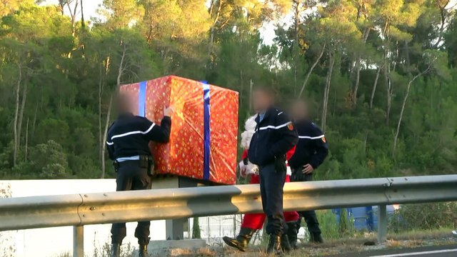 WESOŁYCH ŚWIĄT (REMI GAILLARD)