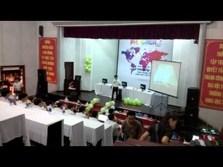 Hot Boy Kẹo Kéo Hát Cho Sinh Viên