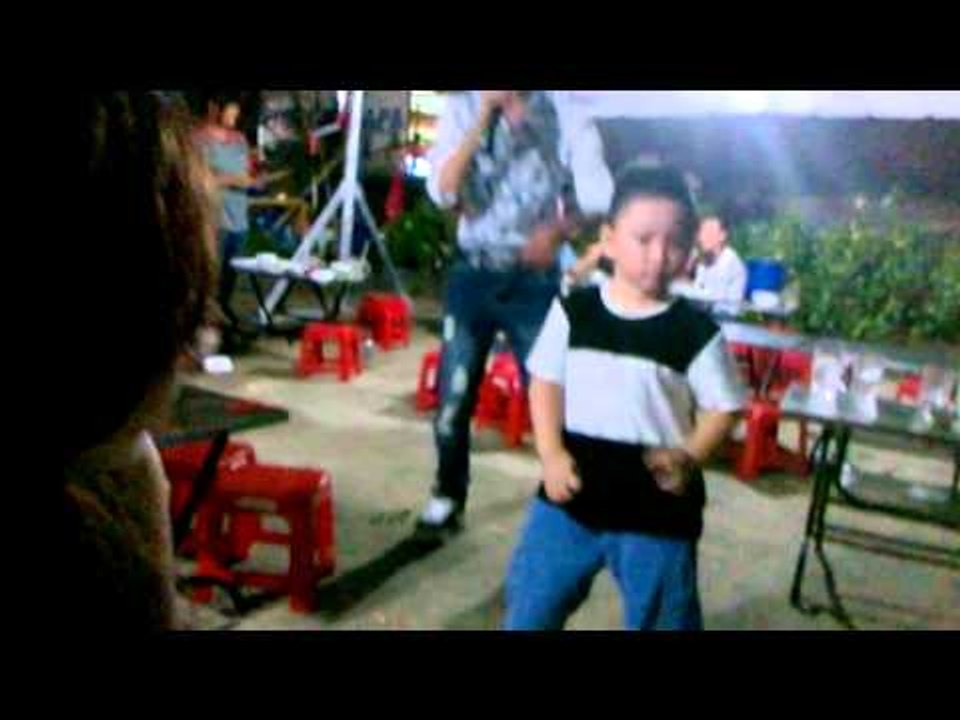 Dancing baby - Bùi Vĩnh Phúc- Vũ Đoàn ABC nhí