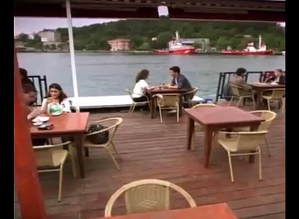 Emir & Feriha (Çağatay Ulusoy & Hazal Kaya)