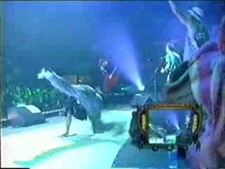 Limp Bizkit - Jump Around