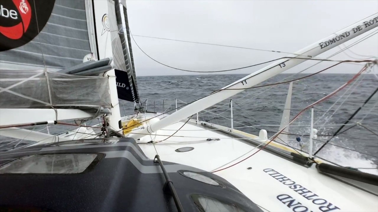 J24 : Une meilleure visibilité pour Sébastien Josse en route vers les Kerguelen / Vendée Globe