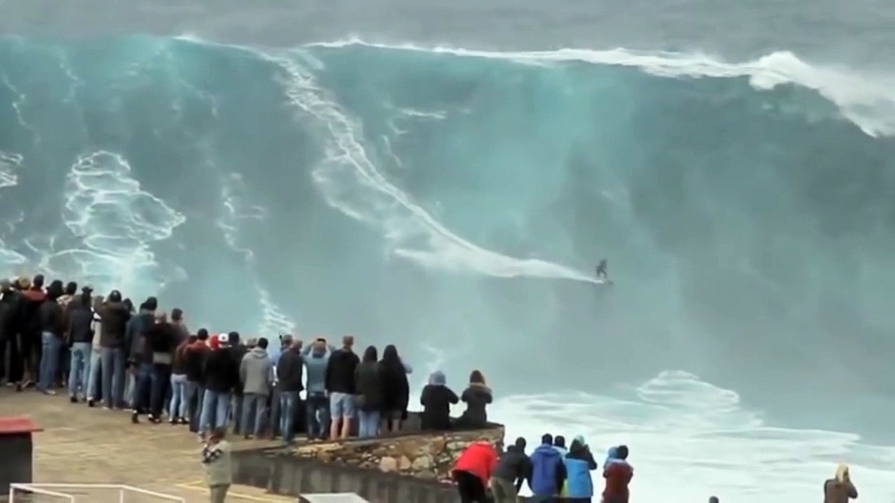 Самые большие волны в мире! (Назаре, Португалия)