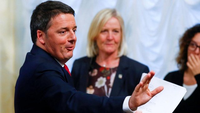 Итальянцы решают, менять ли полномочия парламента