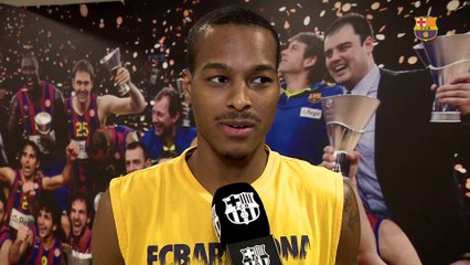 FC Barcelona Lassa sign point guard Alex Renfroe