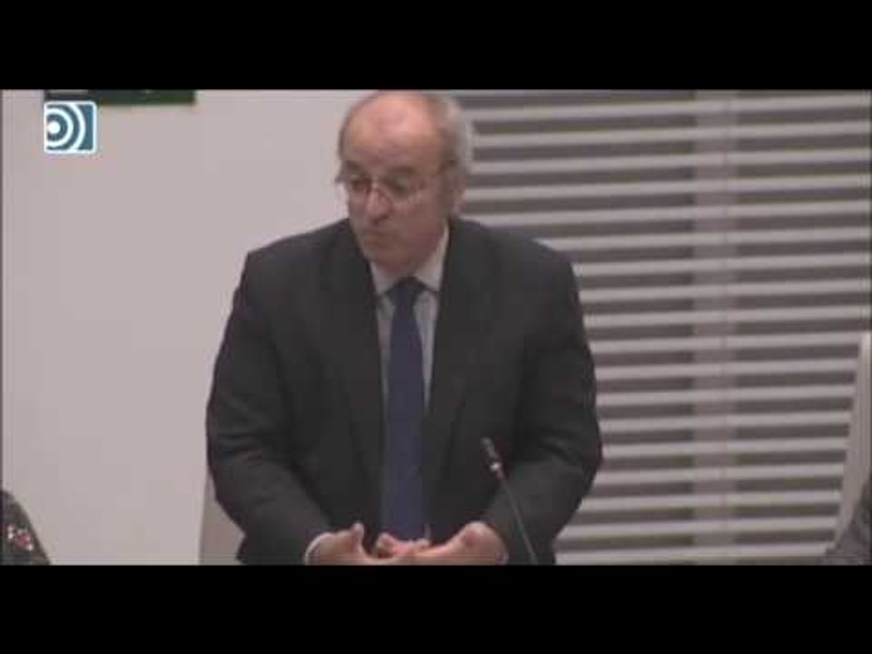 Pedro Corral:  'Quieren borrar una parte de la historia y exaltar otra como hizo el franquismo'