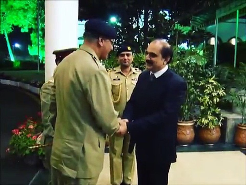 First Entry of Qamar Bajwa After Appointing Chief of Army Staff