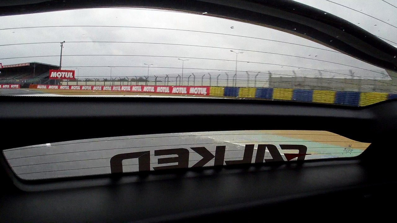 Fin de session Le Mans suite crash BMW M4