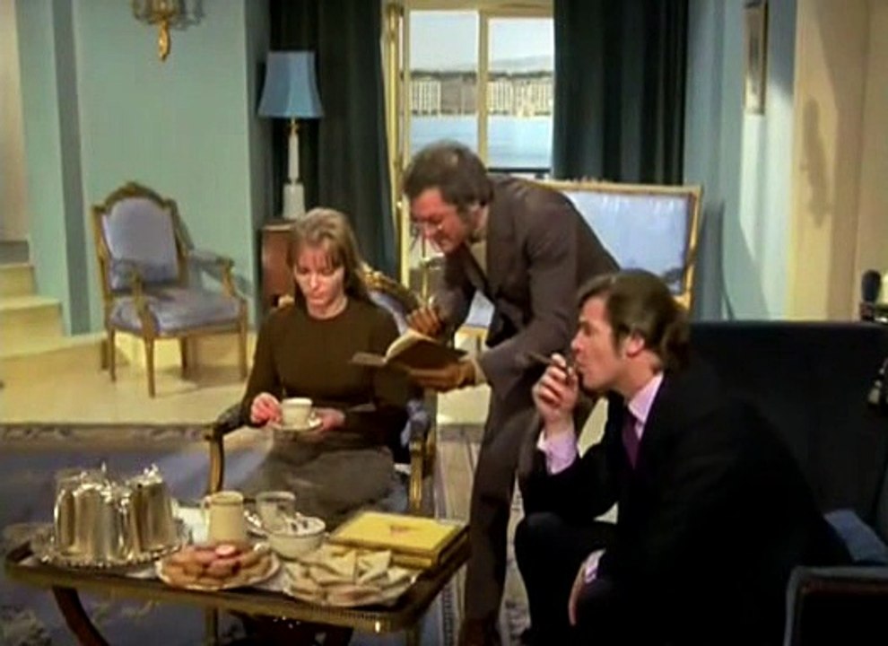 Die 2  E22 Die Ozerov-Juwelen