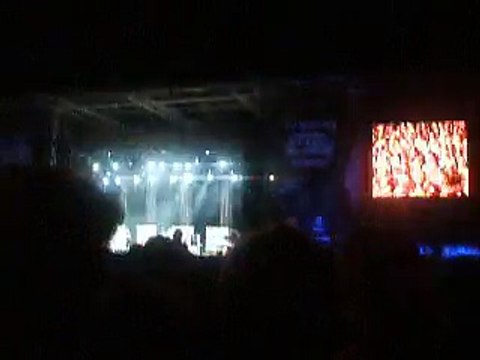 Muse - Supermassive Black Hole, Southside Festival, 06/24/2006