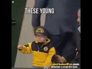 Hayranı Oldukları Sporcularla Yan Yana Gelince Saf Mutluluğu Gözler Önüne Seren Ufaklıklar