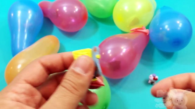 Learn Colours with Balloon Pop Drop! Opening Surprise Balloons with Toys! Lesson 8