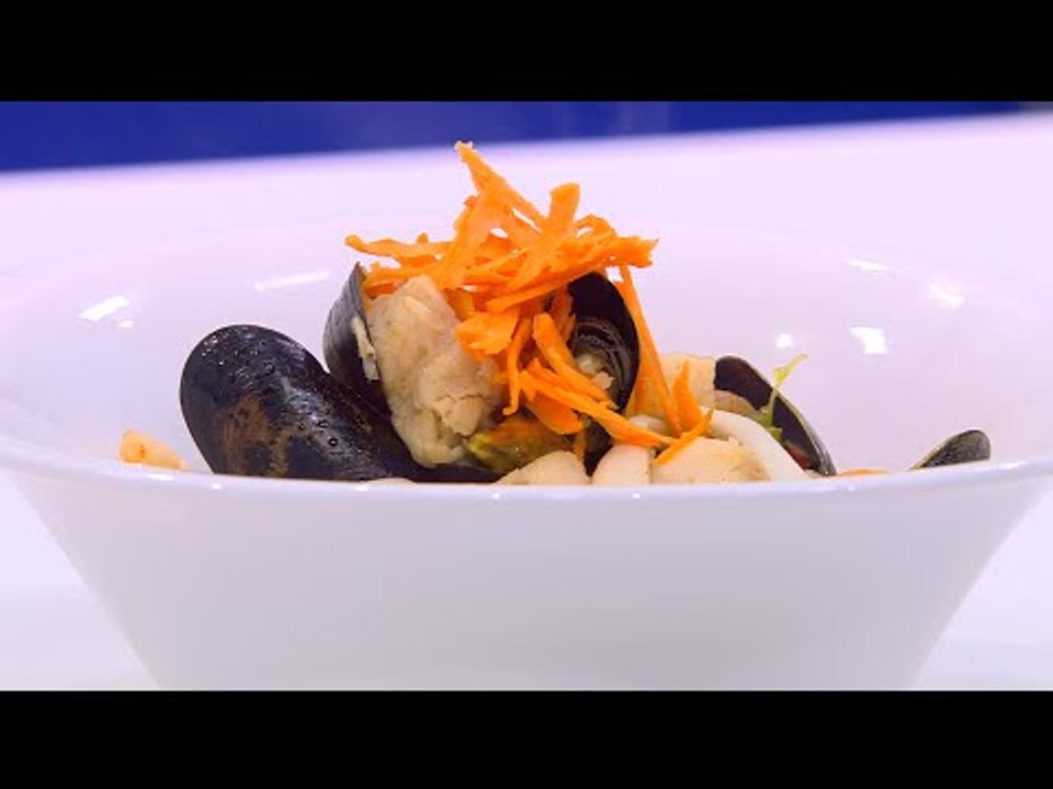 شوربة سي فود بالجزر | هشام السيد