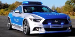 Polícia alemã apresenta a sua nova máquina. Ford Mustang V8 GT alterado...